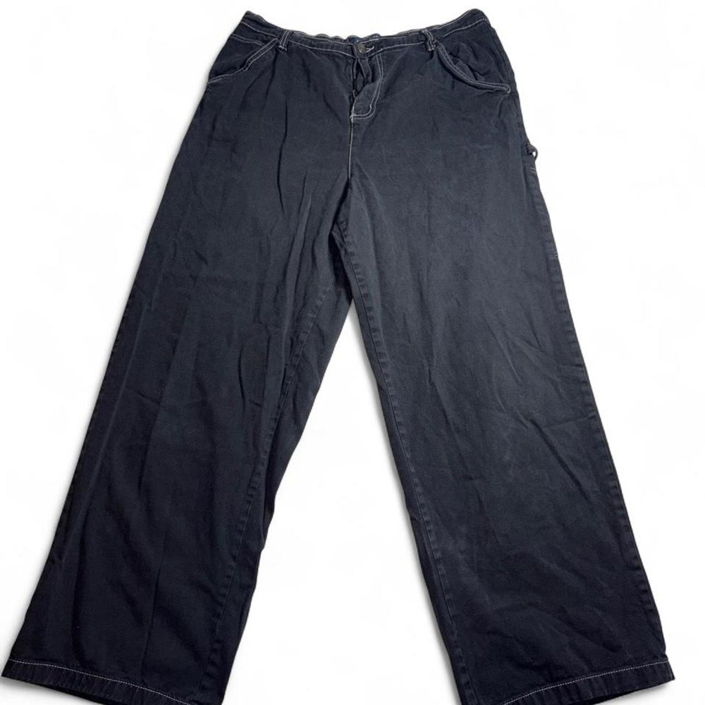 Aeropostale black wide leg cargo pants with white stitching